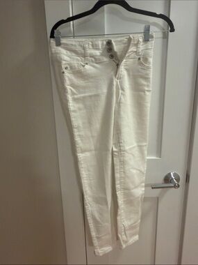 Blue Spice White Skinny Jeans